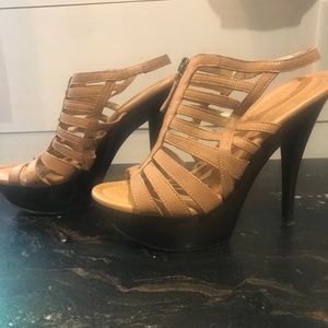 Jessica Simpson heels